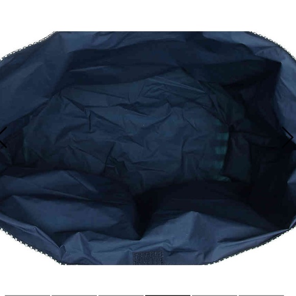 DSW Beach Day Tote With Pillow and Mat - Picture 8 of 8